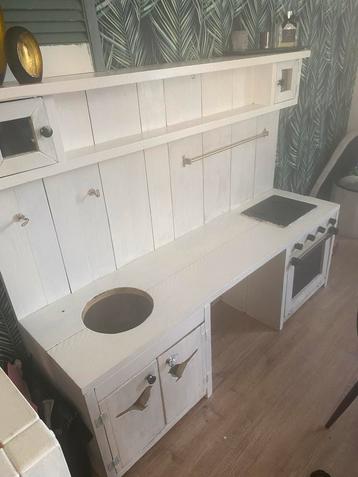 Houten Speelkeuken beschikbaar voor biedingen