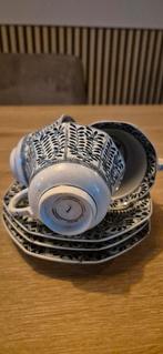 Antieke theekopjes met schotels, Antiek en Kunst, Antiek | Servies compleet, Ophalen of Verzenden