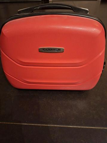 Roze Harde Beautycase - Carry On beschikbaar voor biedingen