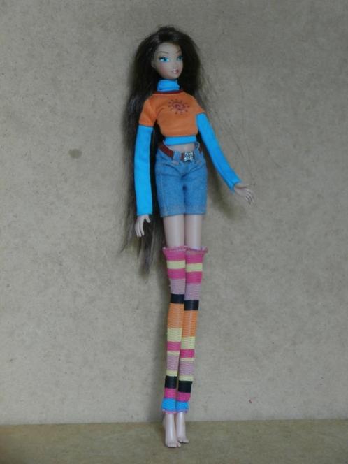 Hi Glamm Giochi Preziosi SPA doll lang haar benen Barbie pop, Verzamelen, Poppen, Zo goed als nieuw, Pop, Ophalen of Verzenden