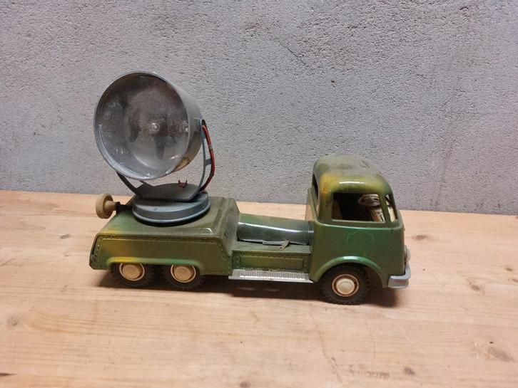 GAMA 2991 blikken legertruck met zoeklicht 1960, Antiek en Kunst, Antiek | Speelgoed, Ophalen of Verzenden