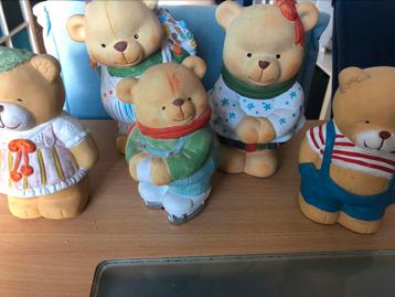 5 stuks Forever Friends beeldjes / spaarpotten berenfamilie  beschikbaar voor biedingen