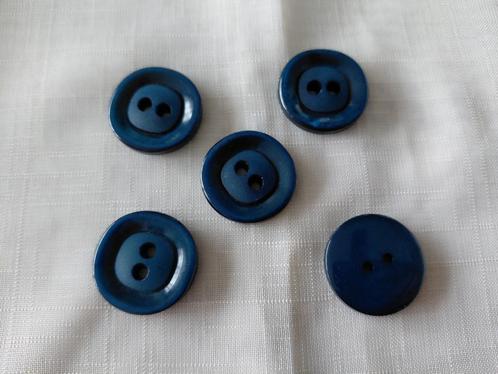 Knoop, blauw gevlamd, kunststof, 5 stuks, ø 25 mm, vierkant., Hobby en Vrije tijd, Naaien en Fournituren, Zo goed als nieuw, Knoop of Knopen