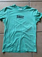 Daily Aestnetikz tshirt maat S, Kleding | Heren, T-shirts, Ophalen of Verzenden, Zo goed als nieuw, Daily aesthetikz, Groen