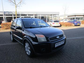 Ford Fusion 1.6 16V AUTOMAAT 2008 Zwart Nw Apk 2e Eigenaar beschikbaar voor biedingen