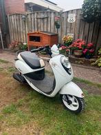 Sym mio brom 2014, Fietsen en Brommers, Scooters | SYM, Maximaal 45 km/u, Zo goed als nieuw, Benzine, 50 cc
