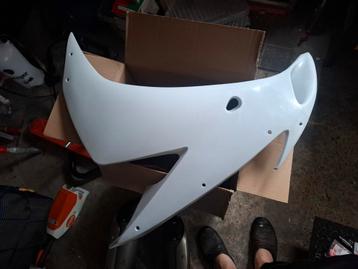 Linker kuip yamaha r1 2005  beschikbaar voor biedingen