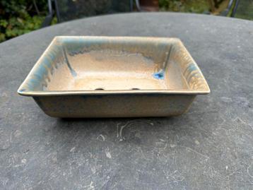 Mooie handgemaakte rechthoekige bonsaischaal beschikbaar voor biedingen