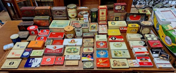 100 x authentieke oude sigaretten blik en sigarenblikken., Verzamelen, Rookartikelen, Aanstekers en Luciferdoosjes, Gebruikt, Tabaksdoos of Verpakking