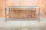 ZGANieuw! Metaform S30 design eettafel, Huis en Inrichting, Ophalen, Overige materialen, Design, 50 tot 100 cm