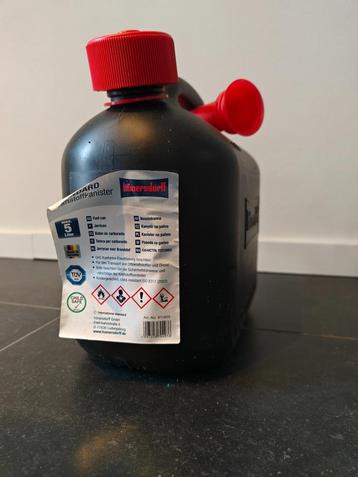 Jerrycan 5 liter (2 stuks) beschikbaar voor biedingen
