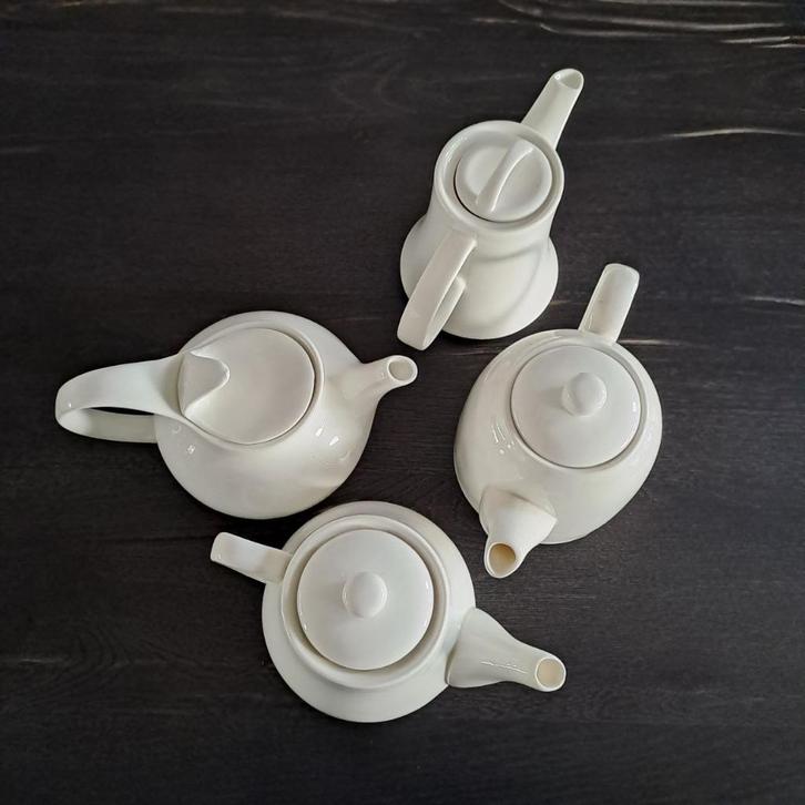 Partij witte porseleinen theepotten - 14 stuks, Huis en Inrichting, Keuken | Servies, Zo goed als nieuw, Overige typen, Overige stijlen