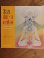 Hanneke de Jong - Chakra kleur- en werkboek, Boeken, Gelezen, Ophalen of Verzenden, Hanneke de Jong