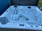 Jacuzzi 6 personen Balboa 4 jaar oud, Tuin en Terras, Bubbelbaden en Hottubs, Ophalen of Verzenden, Zo goed als nieuw
