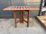 Stevige tafel voor een smal balkon-opklapbaar, Tuin en Terras, Ophalen, Zo goed als nieuw, Rond, Hout