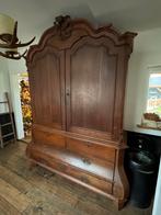 Antieke kast, 250cm hoog, Ophalen