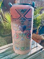 Vintage aardewerk vaas met Art Deco motieven jaren 60, Antiek en Kunst, Ophalen of Verzenden