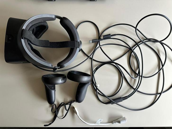 Oculus Rift S - VR Headset (PC), Spelcomputers en Games, Virtual Reality, Zo goed als nieuw, Pc, VR-bril, Ophalen of Verzenden