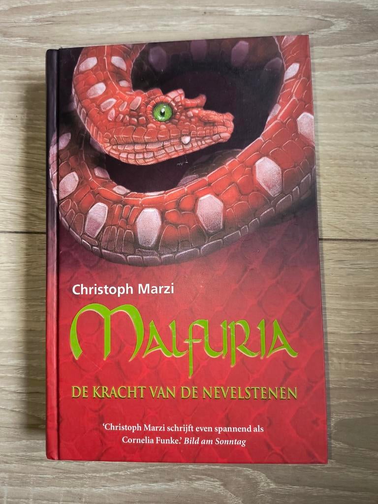 Malfuria: De Kracht van de Nevelstenen - Christoph Marzi, Boeken, Ophalen of Verzenden