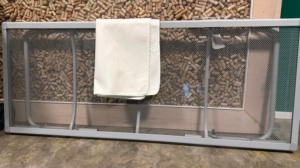 Avek spring  single bed with wheels And Mattress protector, Huis en Inrichting, Slaapkamer | Bedden, Ophalen, Eenpersoons, Nieuw