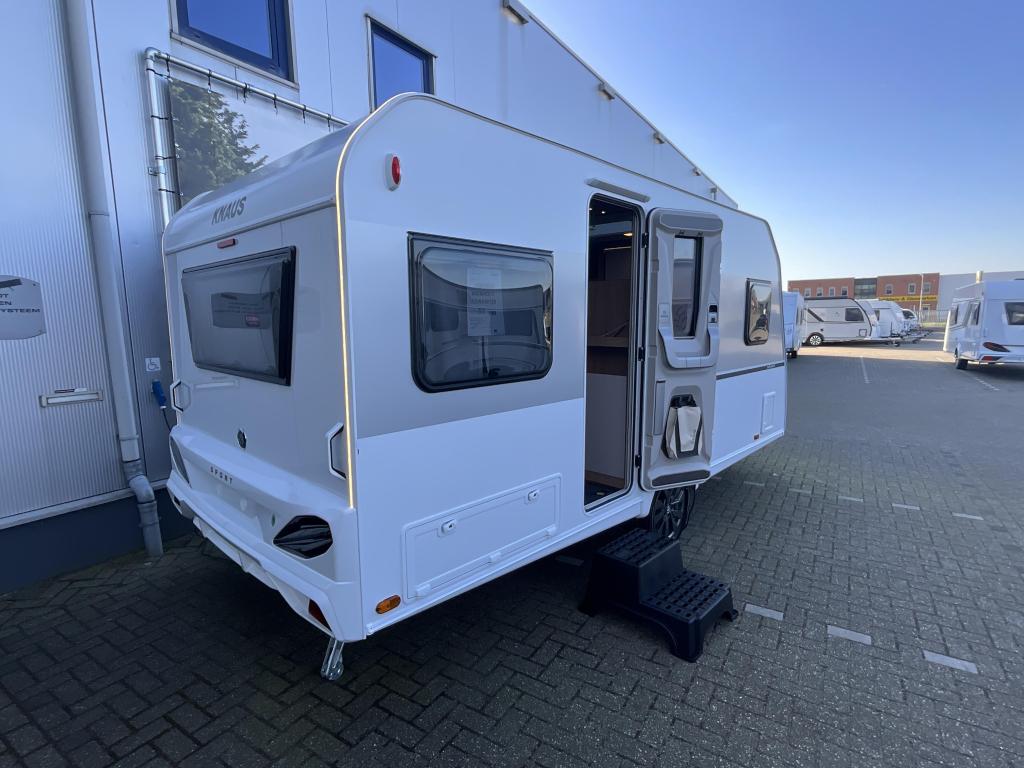 Knaus Sport 450 FU NIEUW MODEL, Caravans en Kamperen, Rondzit, Bedrijf, Overige typen, 4 tot 5 meter
