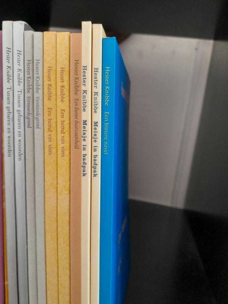 Gesigneerde boeken Hester Knibbe, Ophalen of Verzenden