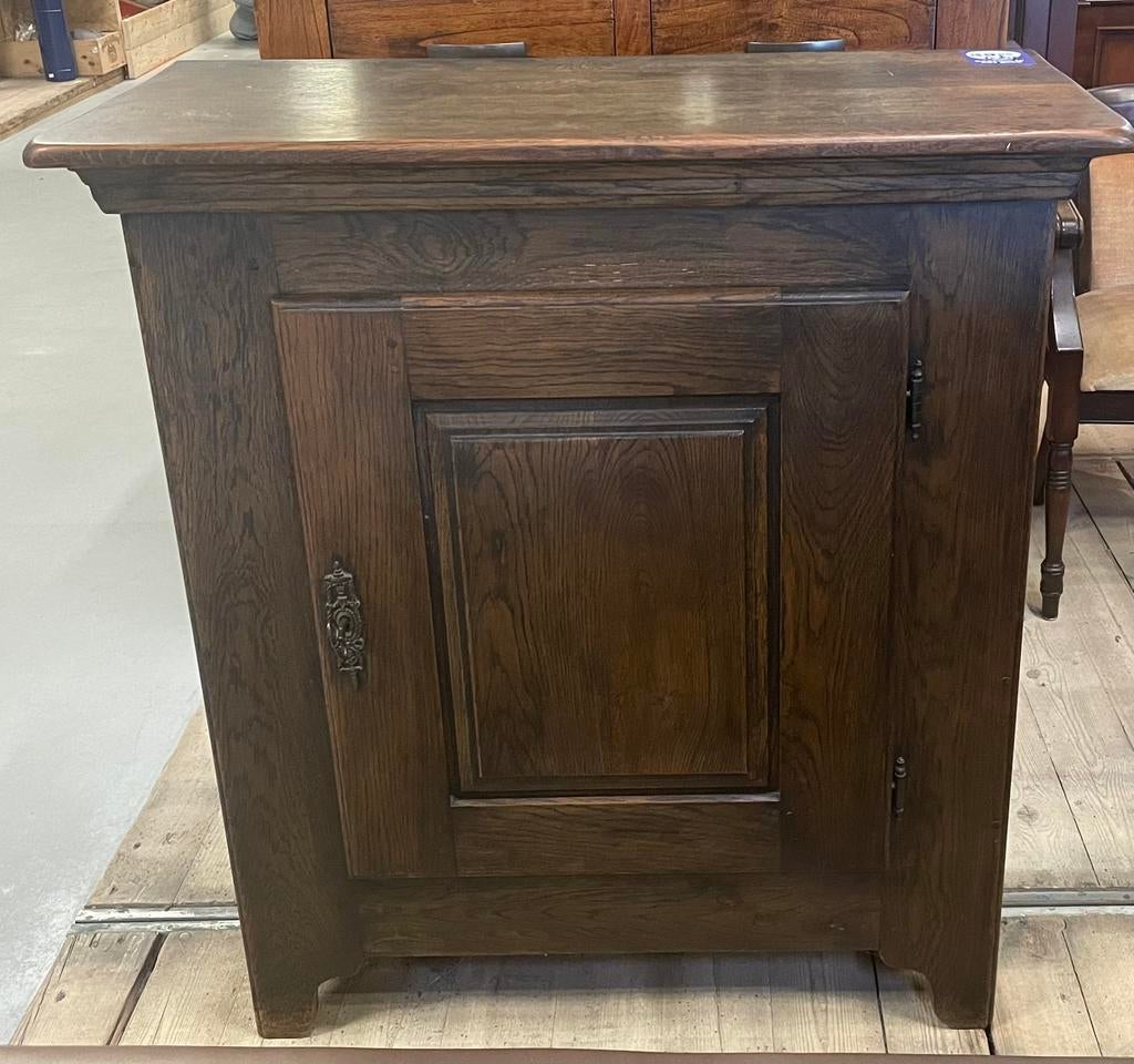 Antieke eiken kast, Antiek en Kunst, Antiek | Meubels | Kasten, Ophalen of Verzenden