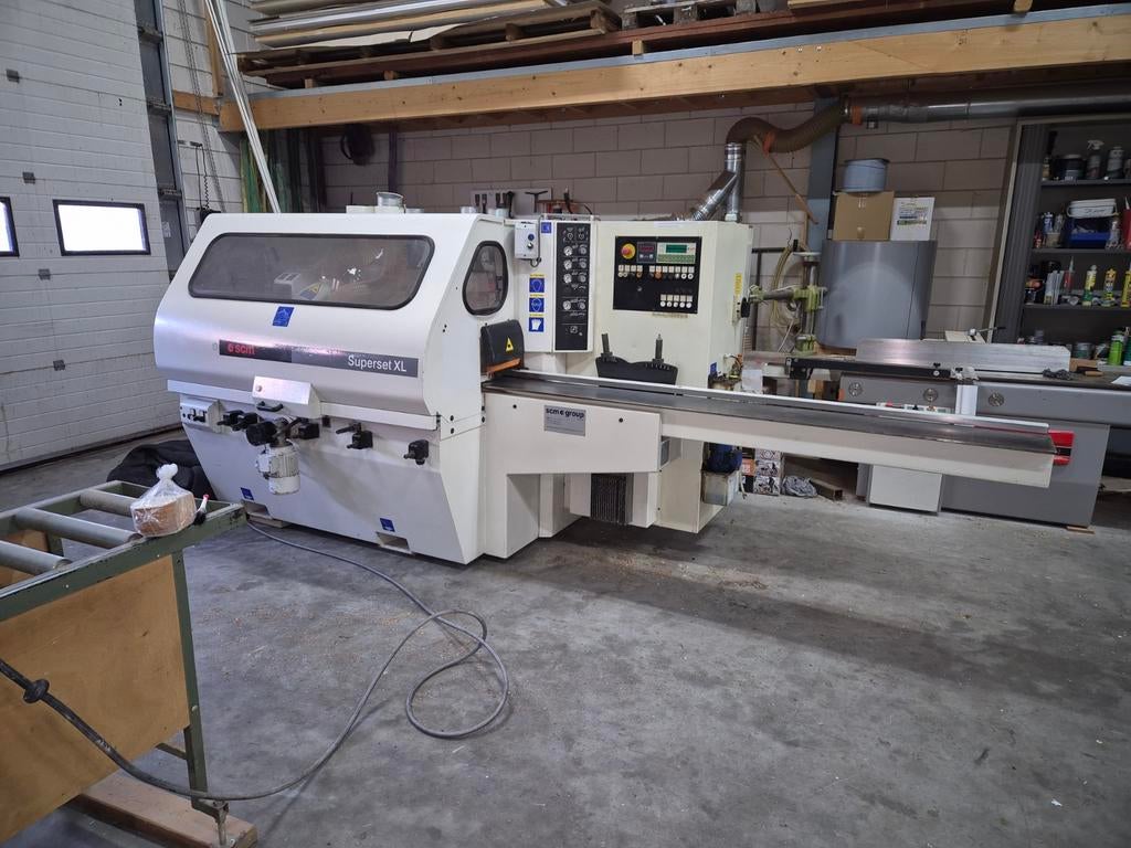 Vierzijdige schaafmachine