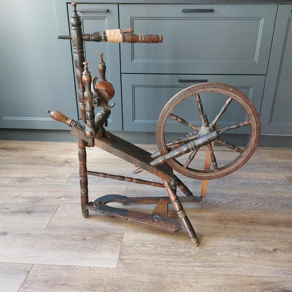 Spinnewiel, Ophalen, Gebruikt, Spinnewiel