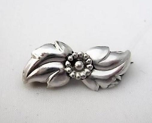 Hermann Siersbol DK broche zilveren bloem (7163-3083), Ophalen, Zo goed als nieuw, Zilver, Zilver