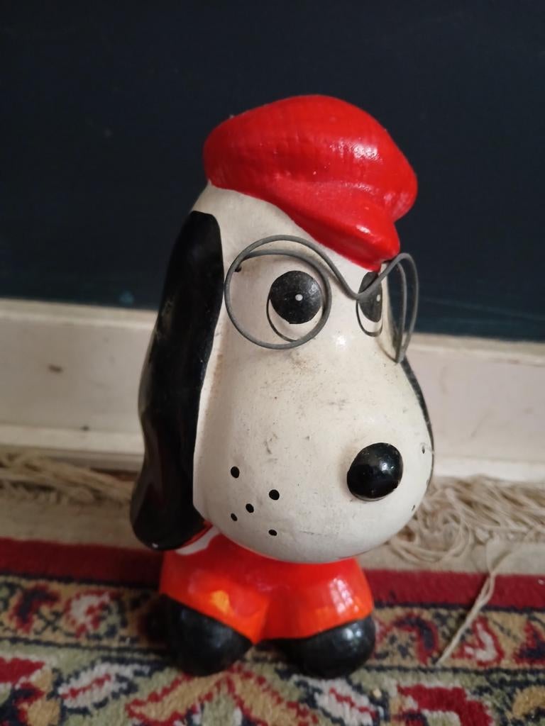 Spaarpot hondvorm, Ophalen of Verzenden, Gebruikt, Steen, Aardewerk of Keramiek, Dier
