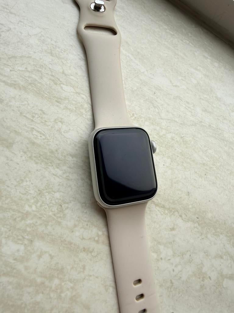 Apple Watch SE (40mm), Ophalen of Verzenden, Gebruikt, Zilver, IOS