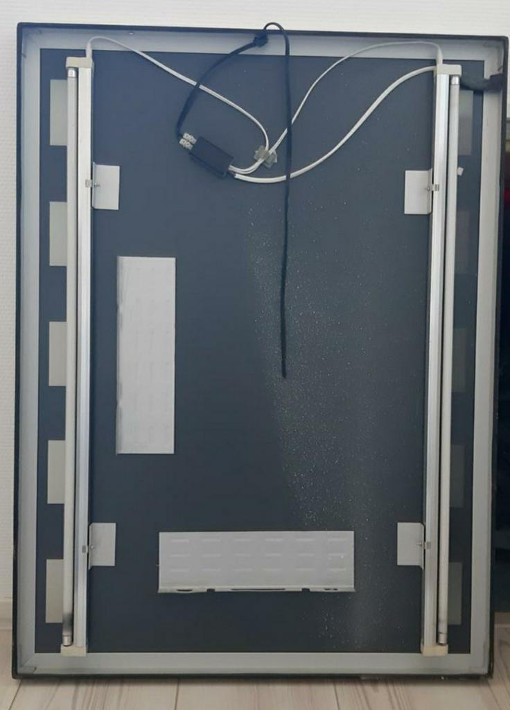 Spiegel  ( bieden mag), Huis en Inrichting, Woonaccessoires | Spiegels, Ophalen of Verzenden, Zo goed als nieuw, Minder dan 100 cm