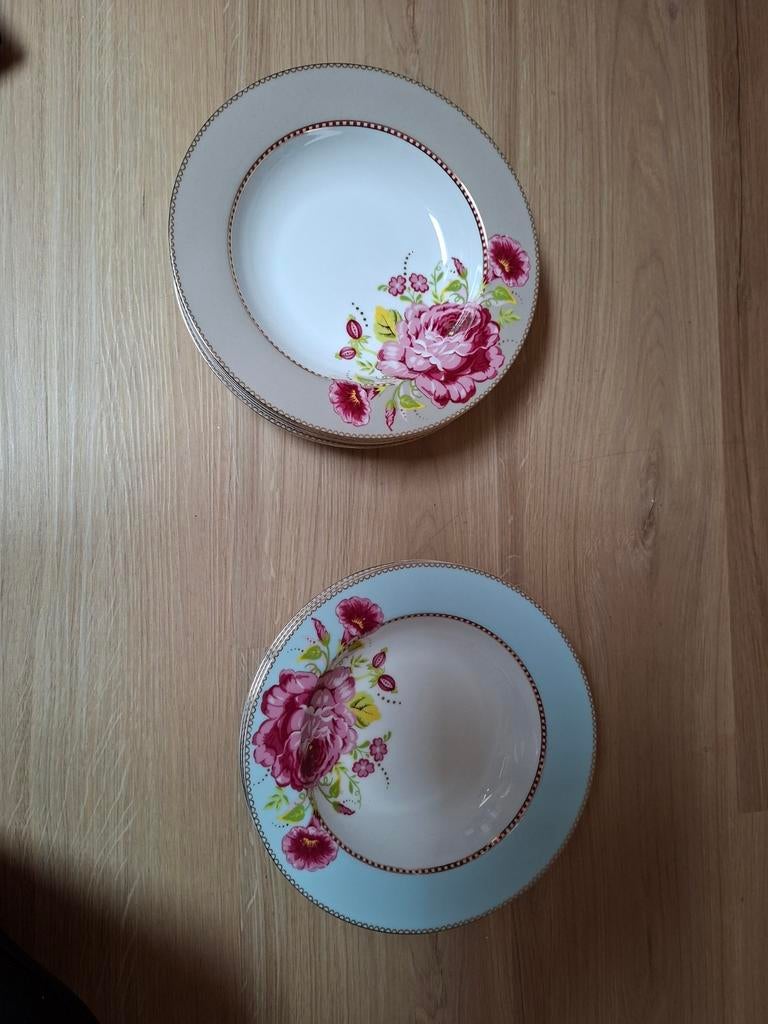Pip Studio soepborden - 5 crème en 3 blauw, Huis en Inrichting, Keuken | Servies, Bord(en), Overige stijlen, Porselein, Ophalen