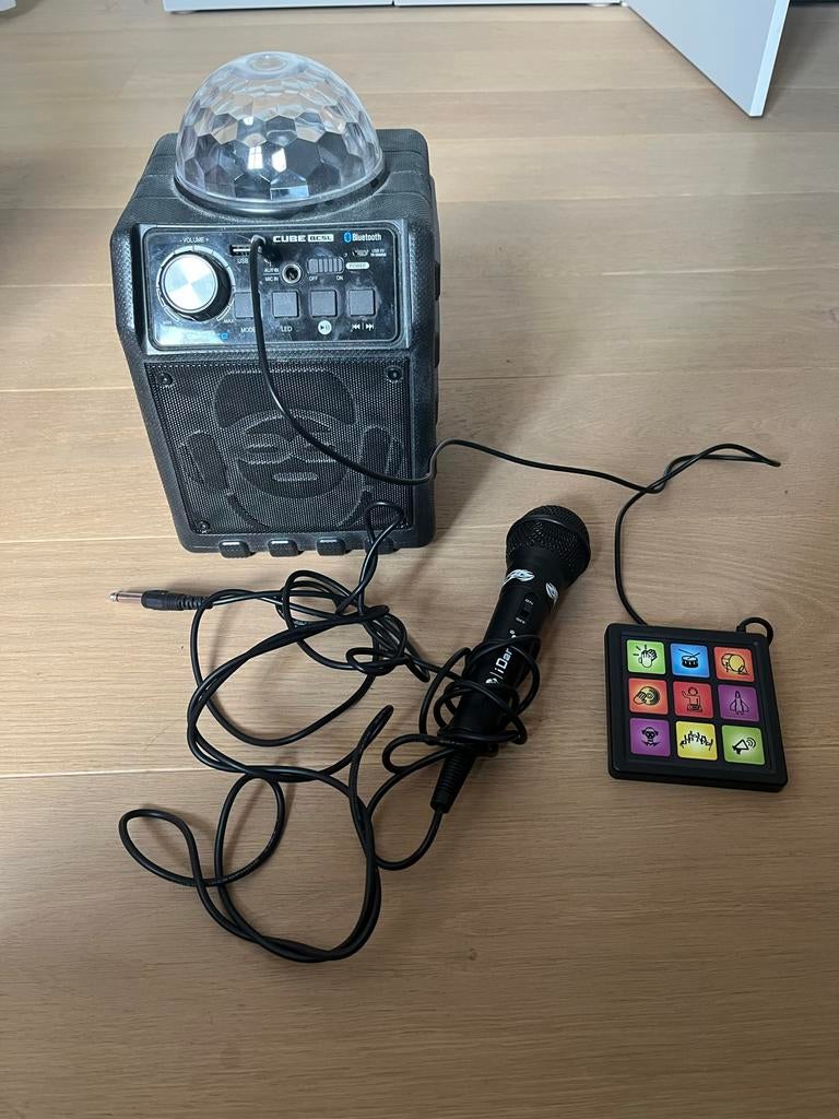 Karaoke set met discolamp, Ophalen of Verzenden, Gebruikt, Luidspreker(s)