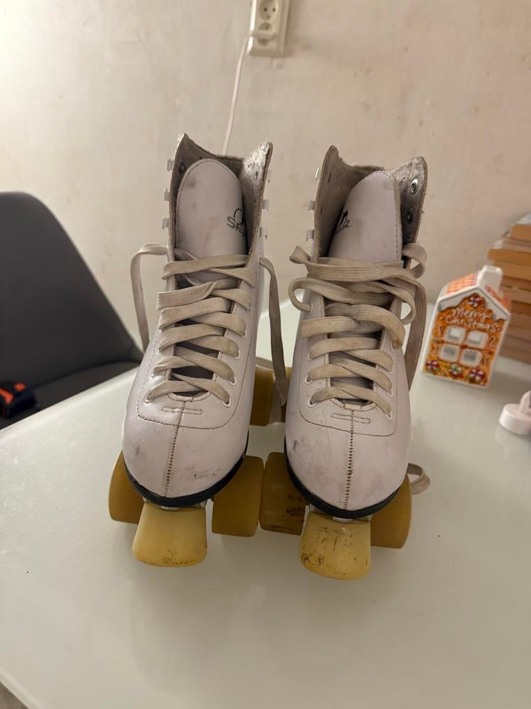 Witte Cosmic rolschaatsen - Maat 39, Overige merken, Gebruikt, Overige typen, Ophalen of Verzenden