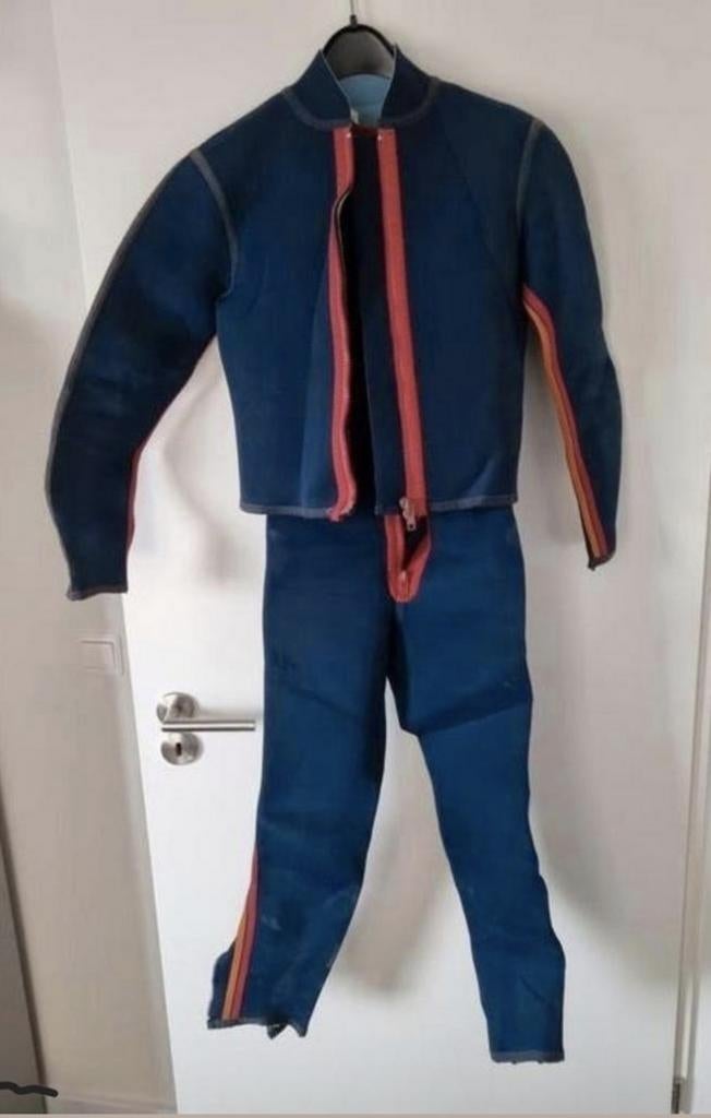 Te koop: 3mm surf pak

ook voor suppen

maat 48 = M, Ophalen of Verzenden