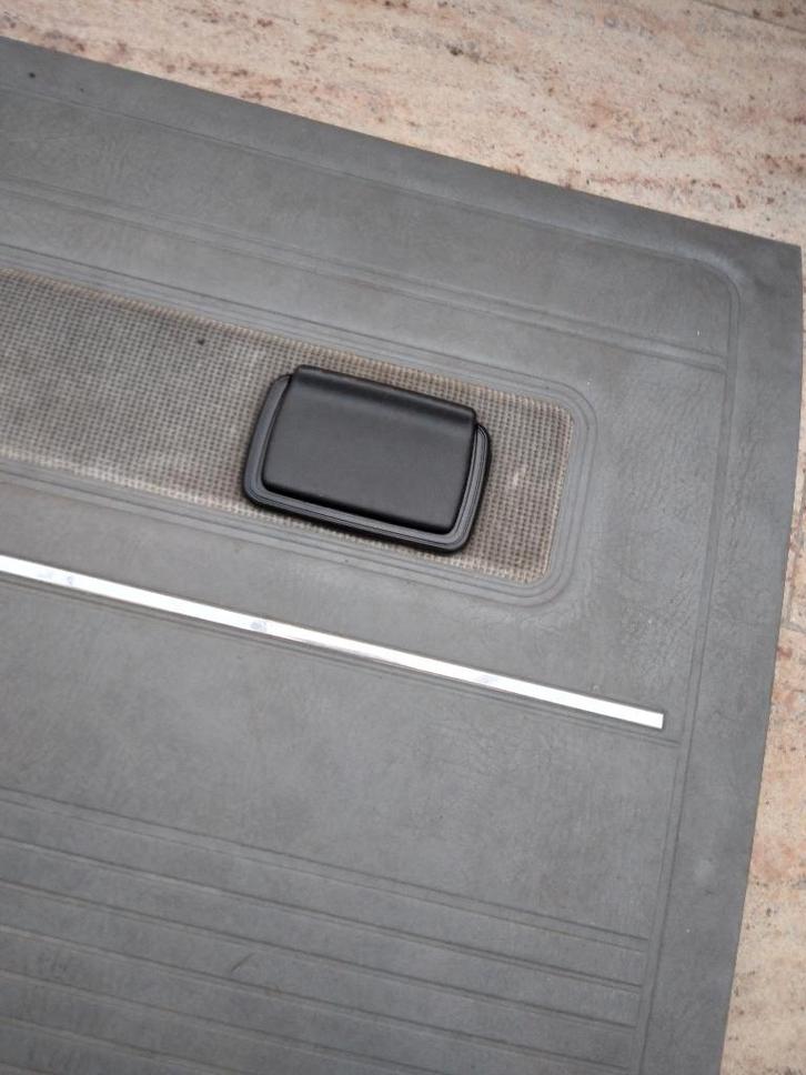 VW T3 Binnenpaneel Grijs velours met chroom strip, Auto-onderdelen, Interieur en Bekleding, Volkswagen, Ophalen