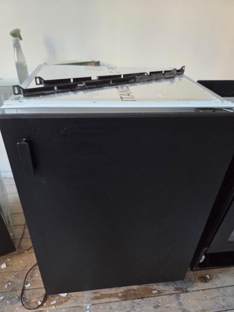 IKEA KALLNAT built-in refrigerator, 100 tot 150 liter, Ophalen, Zo goed als nieuw, Zonder vriesvak