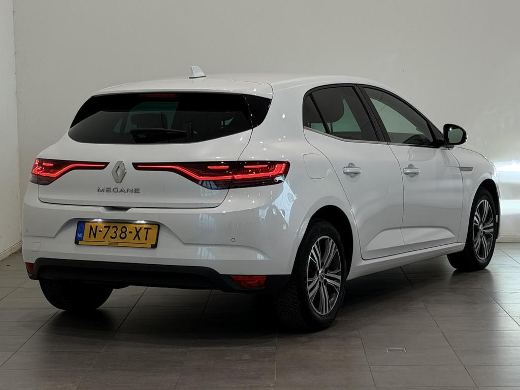 Renault Mégane 1.3 TCe 140 EDC Intens | Navigatie | Climate, Stof, Gebruikt, 4 cilinders, Met garantie (alle)