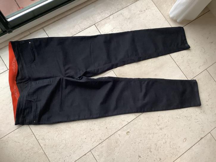 Zerres Damesbroek Maat 44 Zwart - Zo goed als nieuw, Kleding | Dames, Broeken en Pantalons, Zo goed als nieuw, Maat 42/44 (L)