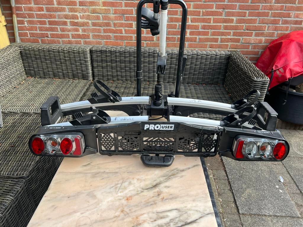 Prouser Fietsdrager, Ophalen of Verzenden, Zo goed als nieuw, Licht