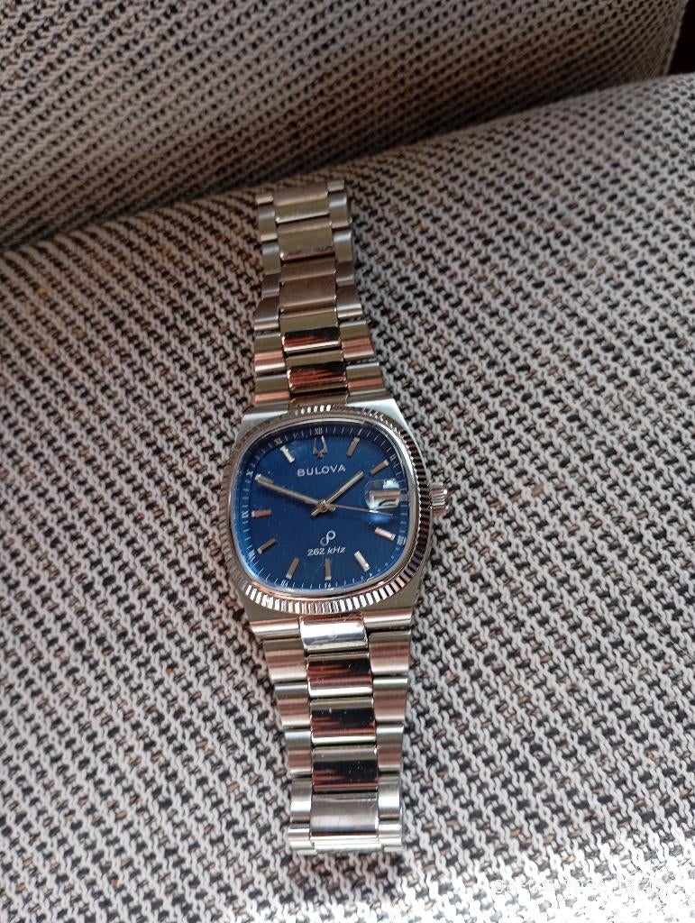 Bulova super seville horloge, Ophalen of Verzenden, Zo goed als nieuw, Staal, Overige merken