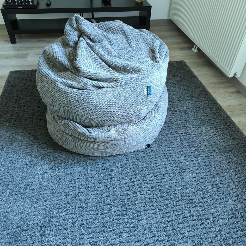 Twee comfortabele grijze zitzakken, Ophalen, Gebruikt, Grijs, Zitzak