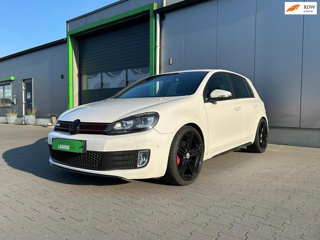Volkswagen Golf 2.0 GTI |panodak| Cruise| Trekhaak| Carplay|, Auto's, Volkswagen, Voorwielaandrijving, Euro 5, Gebruikt, 4 cilinders