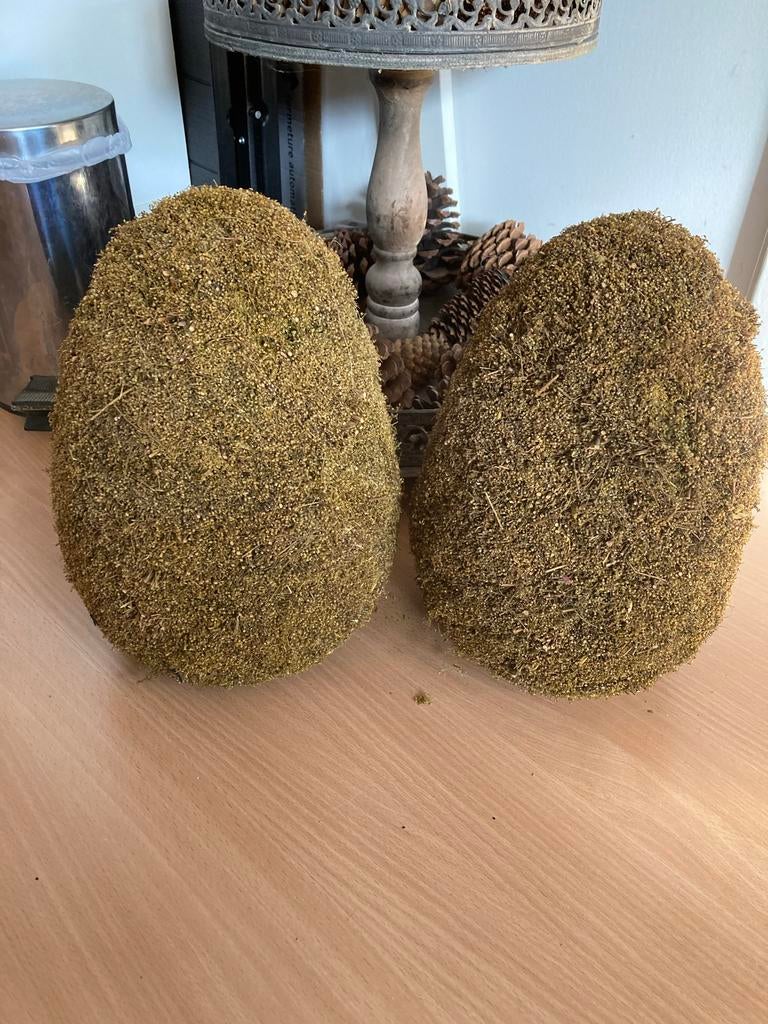 Grote paaseieren, Ophalen, Zo goed als nieuw