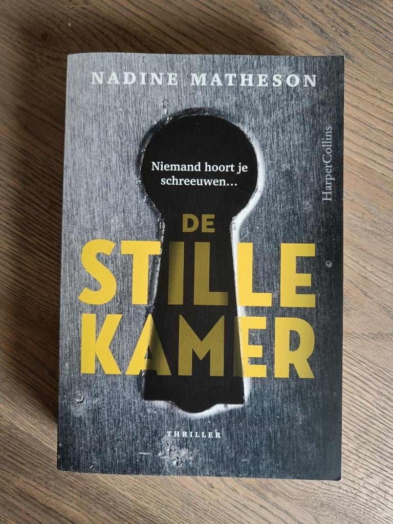 Boek: De stille kamer. Nadine Matheson, Boeken, Ophalen of Verzenden, Zo goed als nieuw