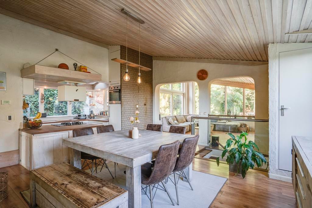 Stevige houten tafel met bank | tuin, overkapping of veranda, Ophalen, Gebruikt, Steigerhout, Bank