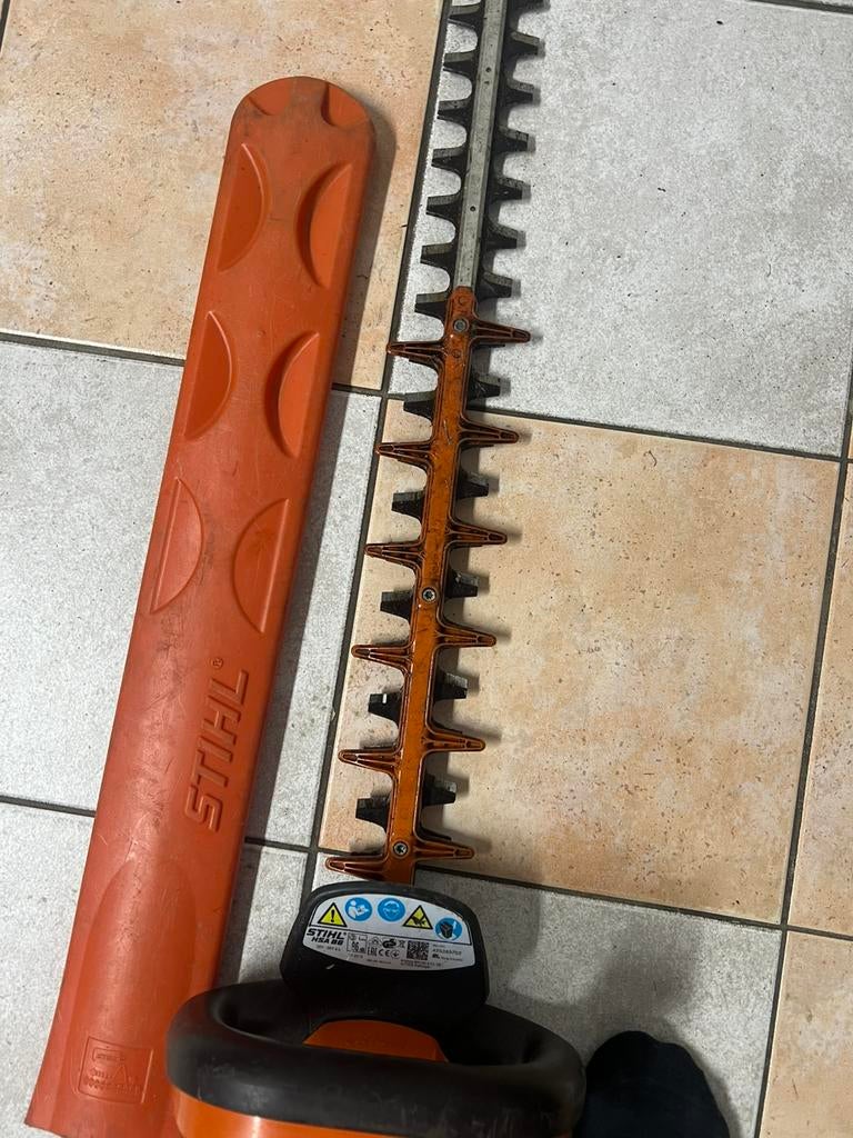 Stihl hs86 hegenschaar, Tuin en Terras, Ophalen of Verzenden, Zo goed als nieuw, Benzine