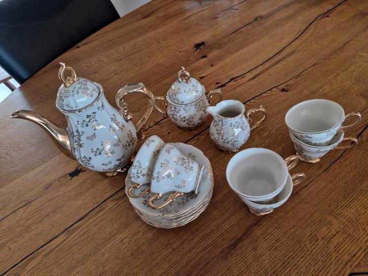 Prachtige mini vintage serviesjes van (Limoge) porselein, Antiek en Kunst, Antiek | Servies compleet, Ophalen of Verzenden